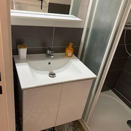 Appartement Joli Studio A Maxime *